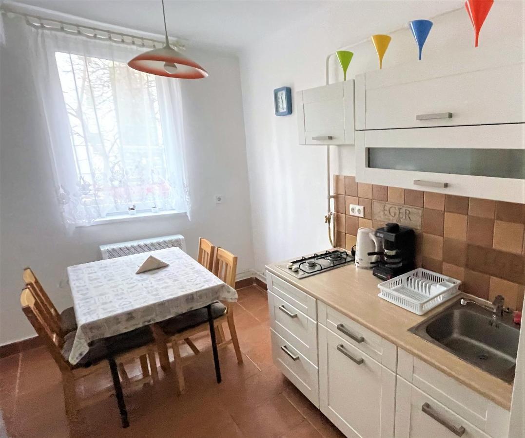Evi Apartman Eğri Dış mekan fotoğraf
