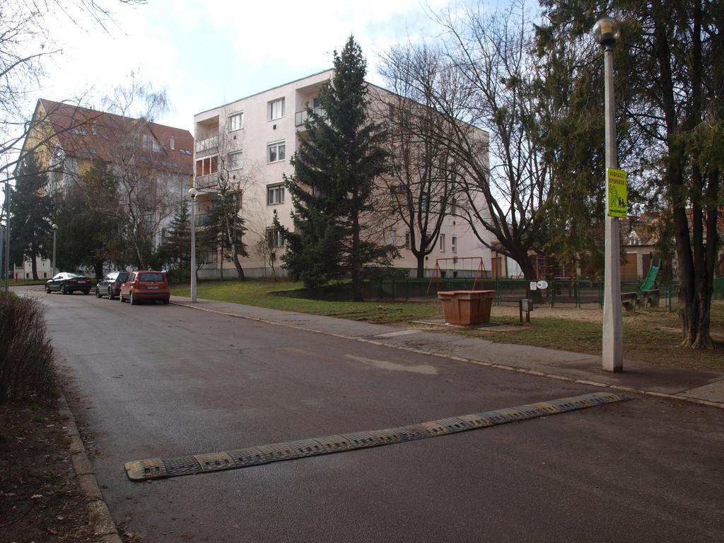 Evi Apartman Eğri Dış mekan fotoğraf